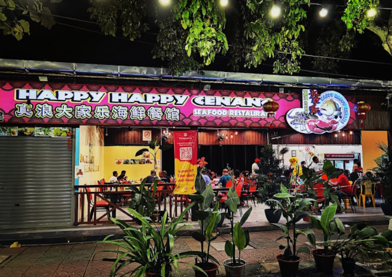 Happy-Happy Cenang Seafood Restaurant